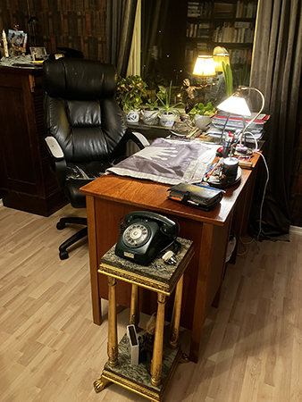 Skrivbordet i nya Bokrummet