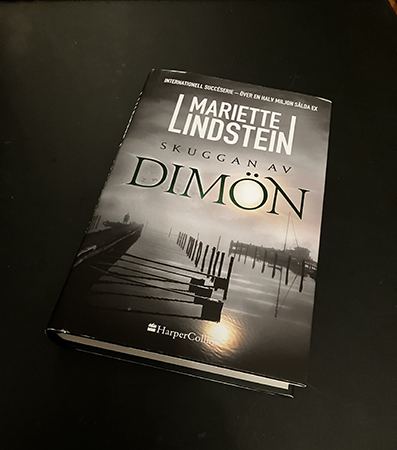 Mariette Lindsteins bok Skuggan av Dimön för recension
