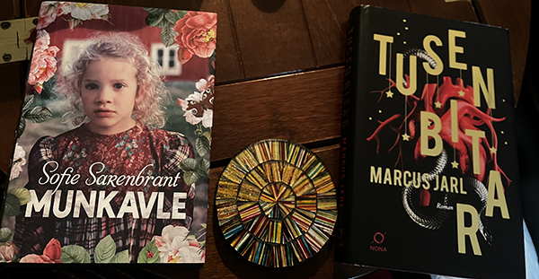 Böckerna Munkavle och Tusen bitar