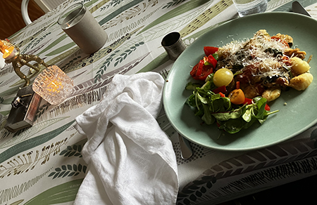 Gnocchilunch med sallad