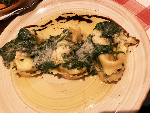 Tortellini med ost och spenat Agaton