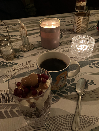 Dessert och kaffe