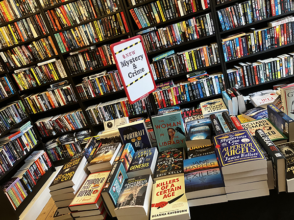 Böcker i English Bookshops Mystery room