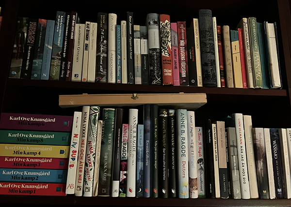 Shelfie 30 jan 2023 finsk o norsk skönlitteratur