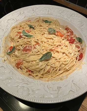 Annas fetaost- och tomatpasta