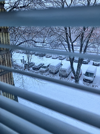 Vinter och snö på Österplansparkeringen