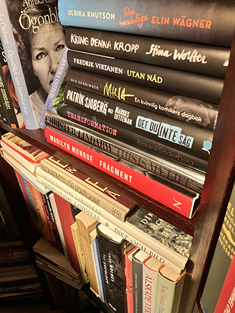 Dagens shelfie biografier o självbiografier 9 feb 2023