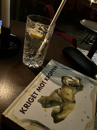 Stina Wollters och Erik Hemmingssons bok Kriget mot kroppen GT på Tegel