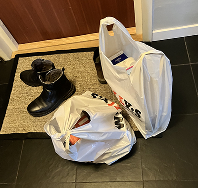 Två matkassar från Willys