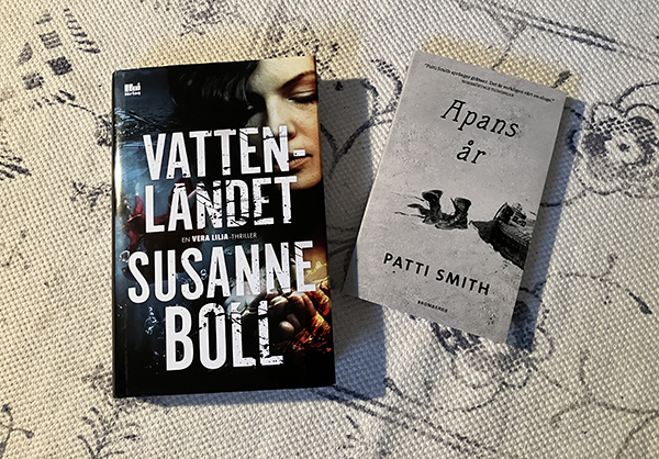 Böckerna Vattenlandet och Apans år