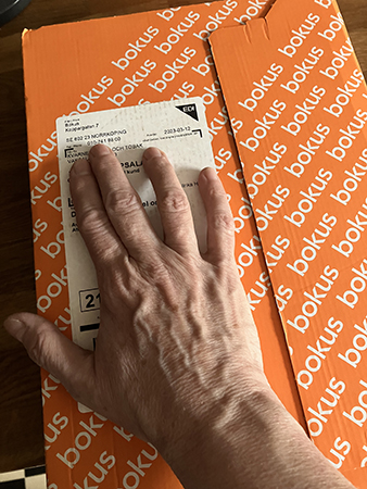 Min hand på Bokuspaket