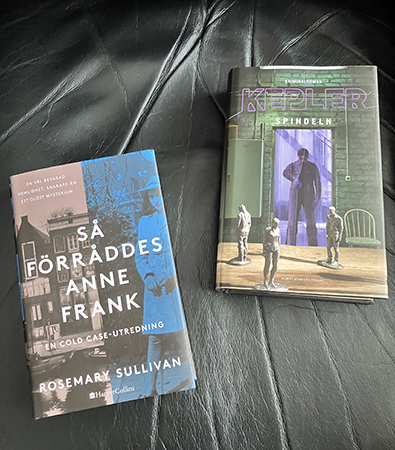 Böckerna Så förråddes Anne Frank och Spindeln