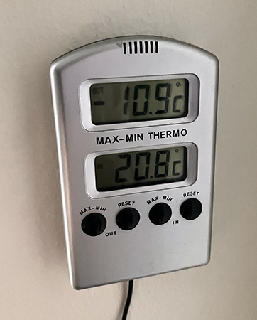 Minus10 komma 9 grader 29 mars 2023