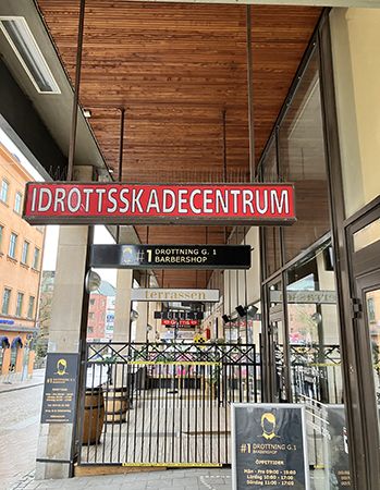 Idrottsskadecentrum o andra företag vid Drottninggatan
