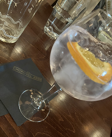 GT på Churchill Arms