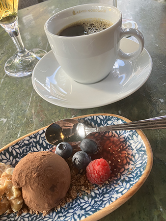 Tryffel o kaffe Tegel