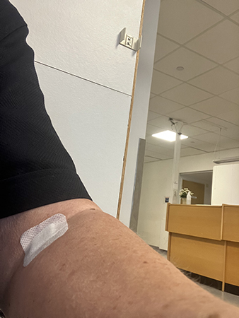 Plåster i armvecket