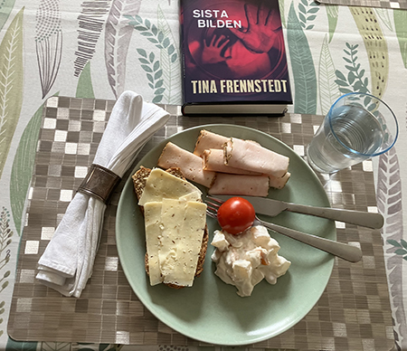 Kallskuren kyckling mimosa tomat ostmacka boken Cold Case Sista bilden