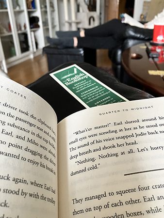 En stunds läsning innan FEM åkte hem