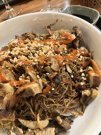 Kyckling med nudlar Bahn Mi