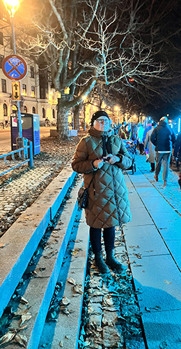 Anna vid ån Allt ljus på Uppsala 2023