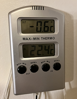 Minus noll komma sex grader 15 nov 2023