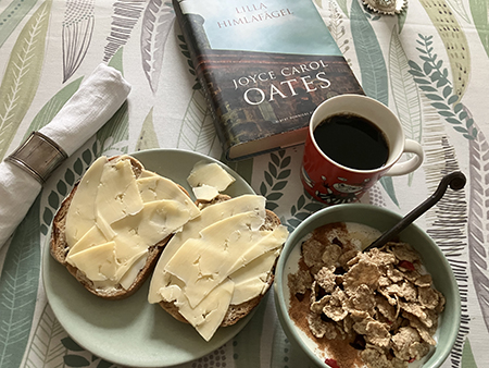 Söndagsfrukost med Lilla himlafågel