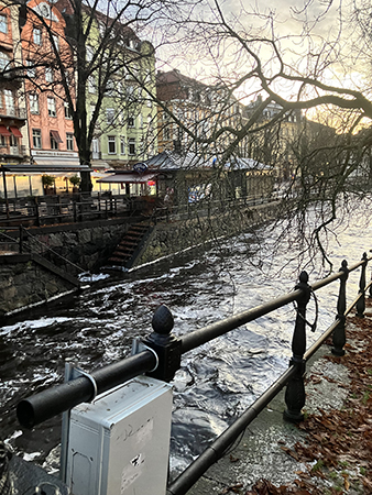 Fyrisån fotad från Västra Ågatan