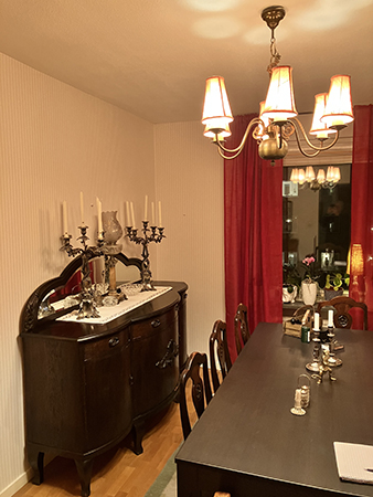 Ekbyffé kandelabrar omgjord fotogenlampa malmkrona ekstolar