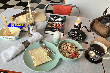 Lördagsfrukost med Fallet Mikaela