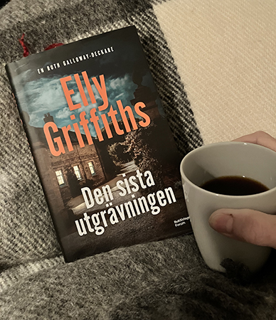Den sista utgrävningen och kaffe på sängen pläd
