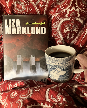 Stormberget o kaffe på sängen ur muminstormmugg