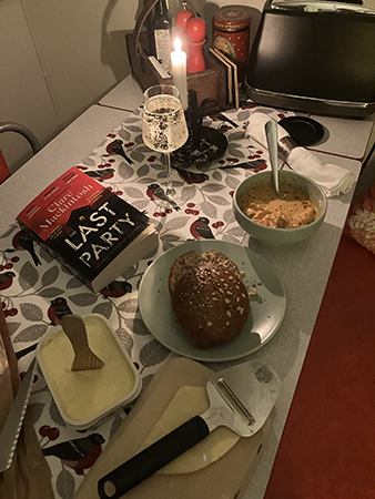 Gotländsk fisksoppa och bubbel från nyår