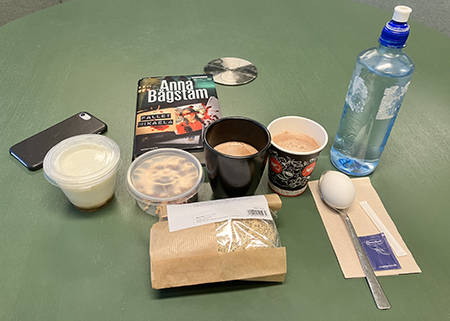 Jobblunch med boken Fallet Mikaela