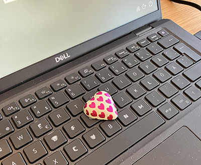 Hjärta på jobbdatorn