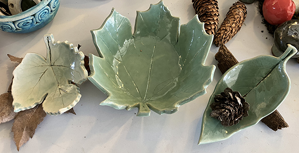 Keramiklöv konstutställning i Ulva