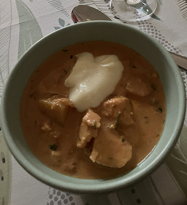 Helgens goda v 14 2024 huvudrätt fisk o skaldjursgryta m kräftfond o citronaioli