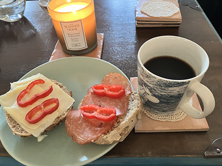 Kvällsmacka och kaffe