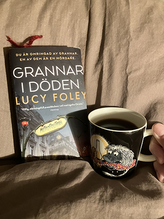 Grannar i döden och kaffe på sängen