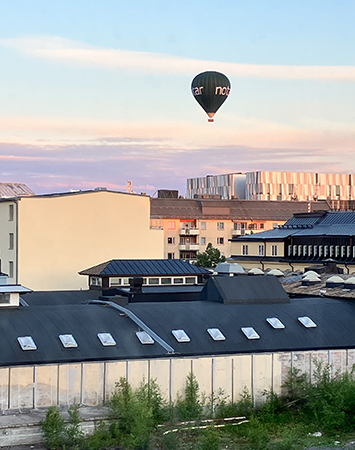 Luftballong en junikväll