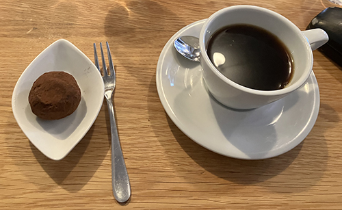Kaffe och chokladpralin Hambergs