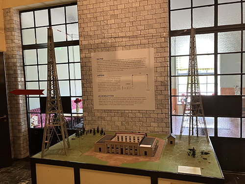 Modell av masterna tornen och rundradiomuseet