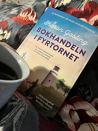 Bokhandeln i Fyrtornet o kaffe på sängen på sniskan