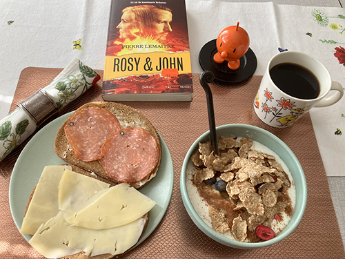 Frukost med Rosy o John o Hopptimisten