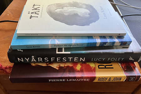 Fyra böcker på gång att läsas