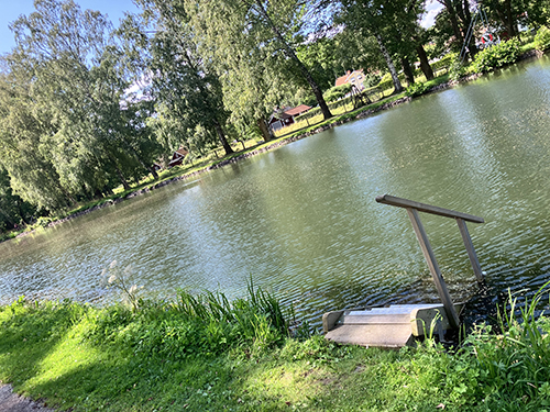 Badtrappa ner i kanalen