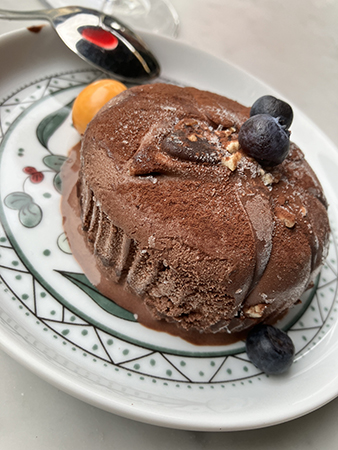 Pasta med friterad kyckling Basilico