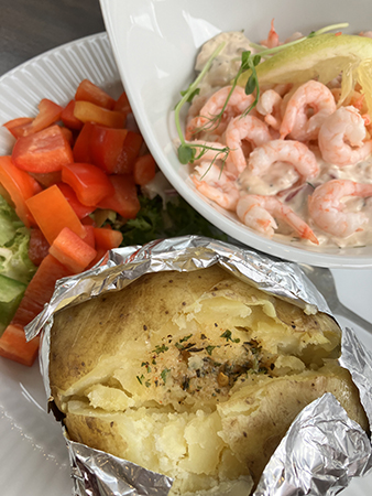 Bakad potatis med Skageröra och paprika