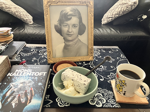 Födelsedagsfika med mamma