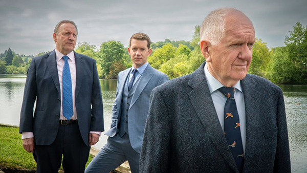 Morden i Midsomer Claws out